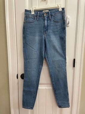 MADEWELL High-Rise Jeans in Medium Blue Wash Curvy Roadtripper Size 29